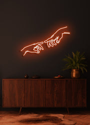 Touching hands - LED Neon skilt